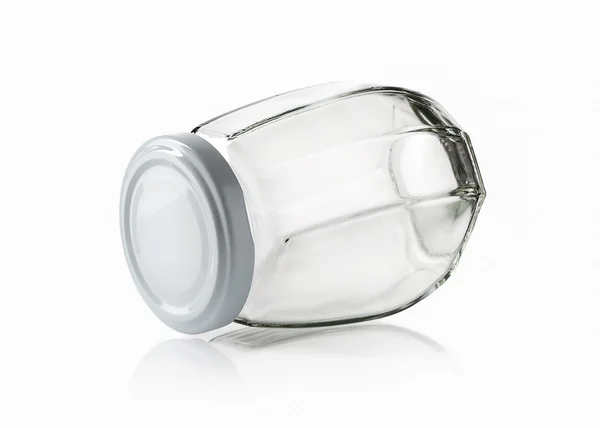 ガラス。白い背景の上の空のガラス瓶 — ストック写真