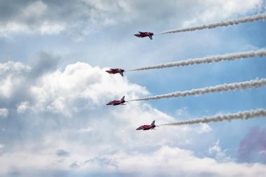 Kraliyet Hava Kuvvetleri Red arrows - hava / Estonya Tallinn 2014 göster