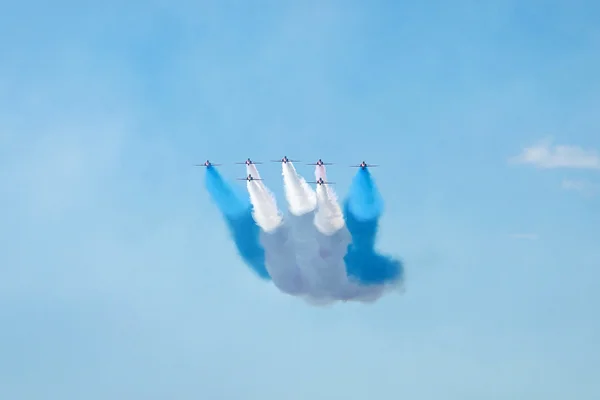 Royal Air Force Red arrows - air show In Estonia Tallinn 2014 ye — Stock Photo, Image