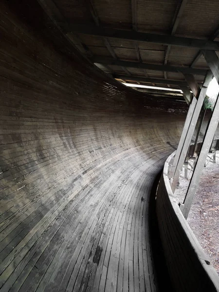 Abandoned Wooden Bobsleigh Track Sleigh Tunnel Made Curve Obsolete Sports — Stock Photo, Image