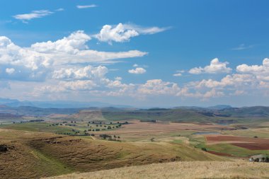 Kurtlar Vadisi üzerinde toplama bulutlar