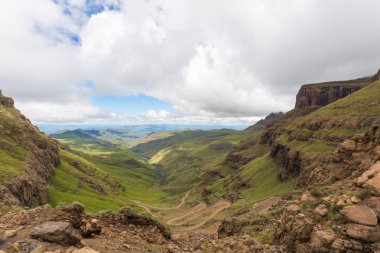 Yukarıdan Sani Pass görünümü