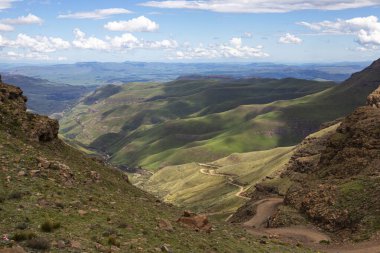 Sani Geçidi 'nin tepesinden KwaZulu-Natal' a bak