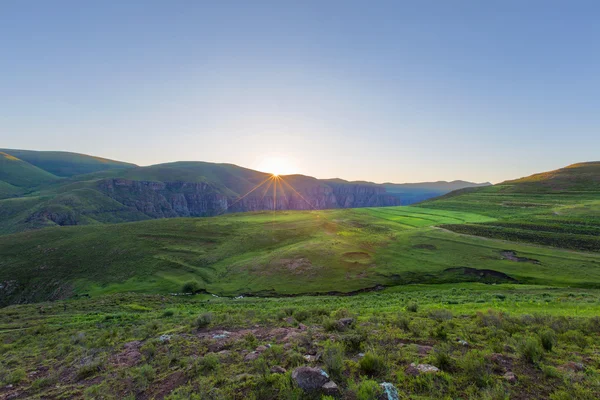 Soluppgång i Lesotho nära Semonkong — Stockfoto