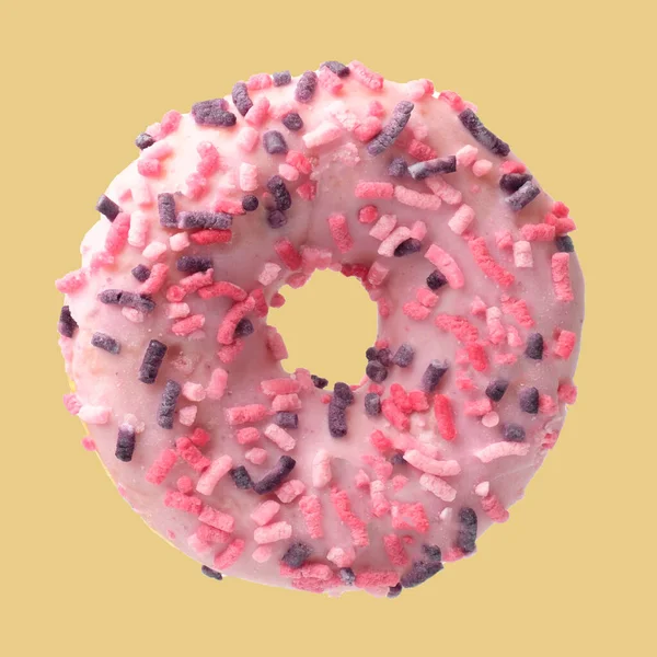 Rosa Donut Isoliert Auf Rotem Hintergrund Essbares Fertiges Süßes Konzept — Stockfoto