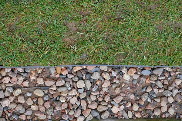 System Odwadniania Kamiennego Trawnika Terenie Parku — Zdjęcie stockowe