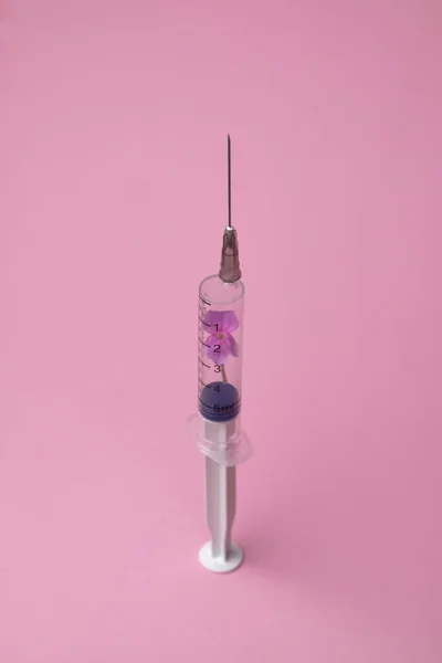 Concepto Vacuna Creativa Contra Coronavirus Sobre Fondo Rosa 2019 Ncov —  Fotos de Stock