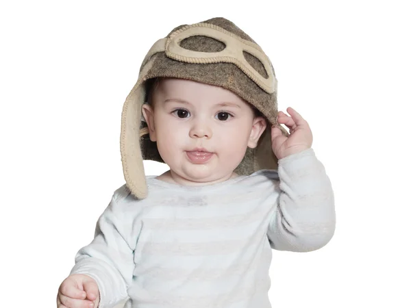 Caucásico bebé niño en piloto sombrero aislado — Foto de Stock