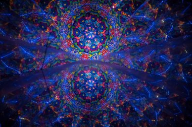 Kaleydoskop güzel hatları ile