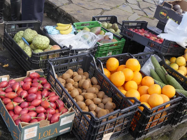 Vegetables for sale in markets — Stock Photo, Image