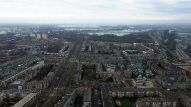 Amsterdam Doğu Indische, Hollanda yerleşim bölgesi insansız hava aracı manzaralı Amsterdam şehrini bombaladı