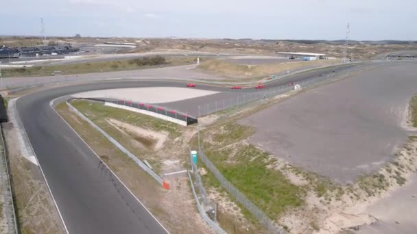 Zandvoort, 24 de abril de 2021, Países Bajos. Zandvoort Fórmula 1 una pista de carreras de imágenes aéreas. — Vídeo de stock
