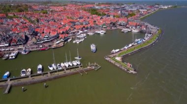 Volendam, Hollanda, Hollanda, Hollanda, Avrupa Turistik Eski Balıkçı Köyü 'nün havadan görünüşü.