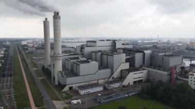 Amsterdam Westpoort, 11 Temmuz 2021, Hollanda. AEB atık toplama tesisi yanan atıklar, endüstriyel enerji kurtarma tesisi.