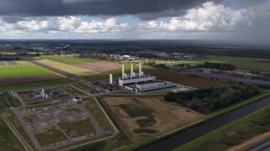 Zuidbroek, Groningen, Hollanda 'daki nitrojen santrali, enerji geçişi, gaz azaltma, hava sanayi görselleri.