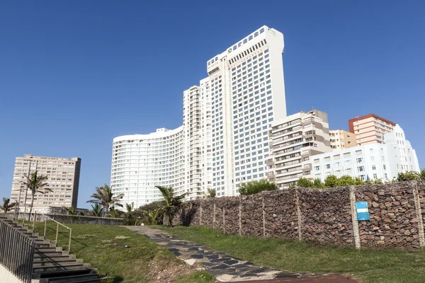 Fußweg zu den Hotels vom Strand von Durban — Stockfoto