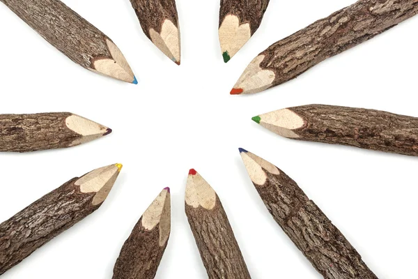 圆形排列的自然铅笔蜡笔 — 图库照片