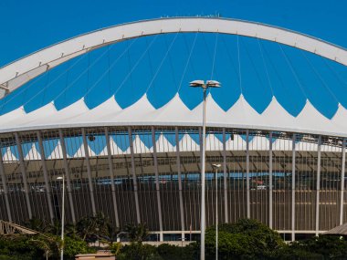 Musa Mabhida Stadyumu, Durban, Güney Afrika üzerindeki kemeri kapatın.