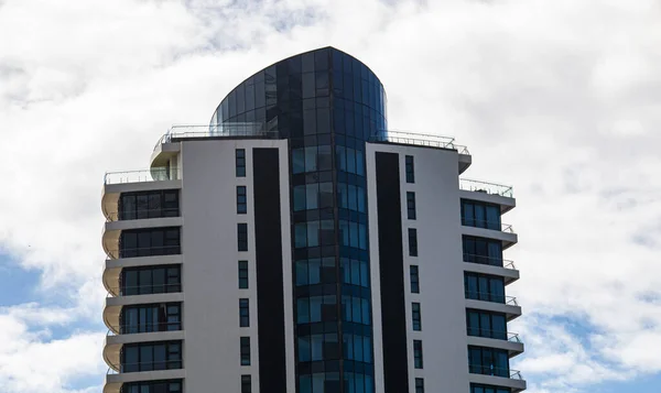 Looking Top Tall Residential Building — Stock Photo, Image