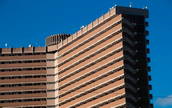 Looking Top Tall Residential Building — Stock Photo, Image