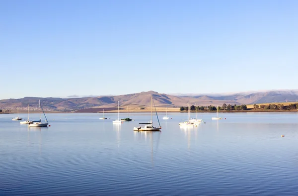 Yachts Moored in a Tranquil Setting on the Midmar Dam — Stock Photo, Image