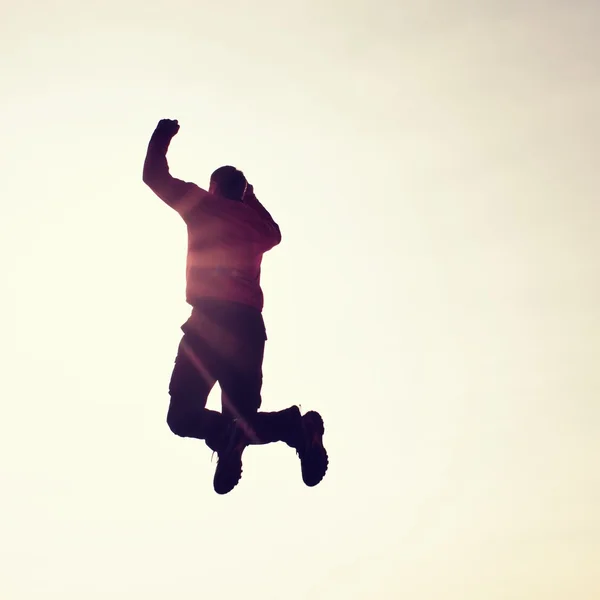 Flying man. Young man falling down on sky background. — Stock Photo, Image