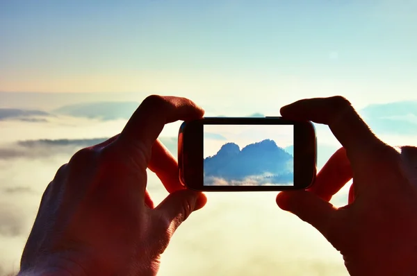 Smart phone mobile photography of sunny rocky mountains landscape — Stock Photo, Image