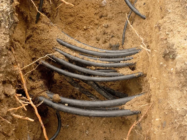 Metalik ve fiber optik kablolar, inşaat optik iletişim hatları ağ bağlantısı