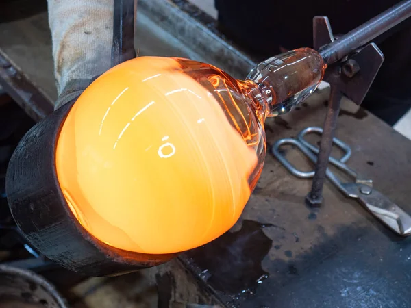 Man Hands Closeup Shaping Blown Glass Piece Wet Wooden Mould — Stock Photo, Image