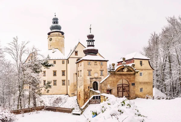 Schloss Lemberk Tschechien Der Nähe Von Liberec Feenschloss Weißen Winterwald — Stockfoto