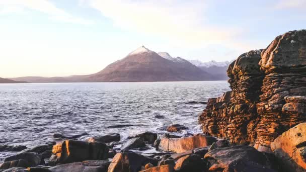 Montagnes Sur Île Soay Côte Pierreuse Soir Skye Écosse Pierres — Video