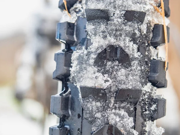 Bakhjulet Mountainbike Med Grov Design Däck För Vinter Cykling Snö — Stockfoto