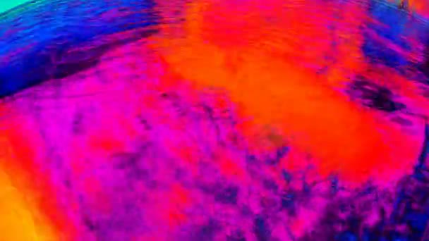 Sıcak Renklerde Soyut Dalga Arkaplanı Yansıma Yüzeyi Olan Yağ Dalgaları — Stok video