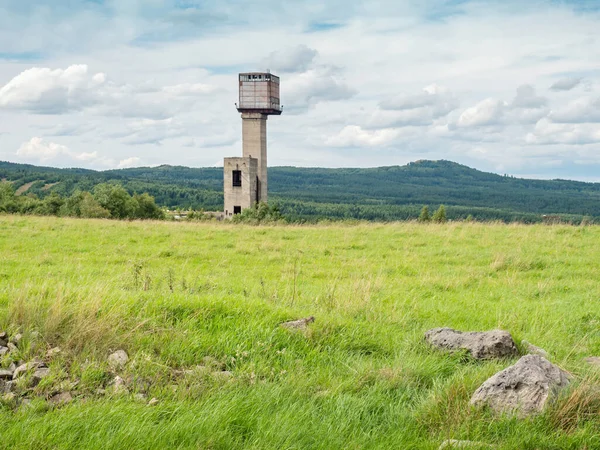 Krajina Zříceninou Věže Šachty Opuštěná Železná Ruda Měděné Rudné Doly — Stock fotografie
