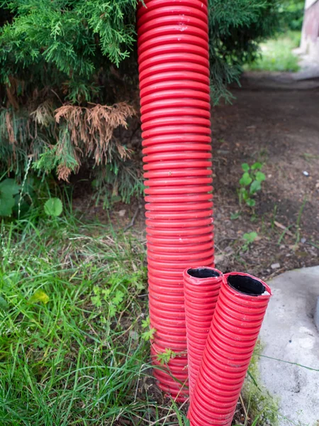 Pvc Tırtıklı Boruların Ayrıntıları Yeraltında Kullanıma Hazır Sokak Lambaları Için — Stok fotoğraf