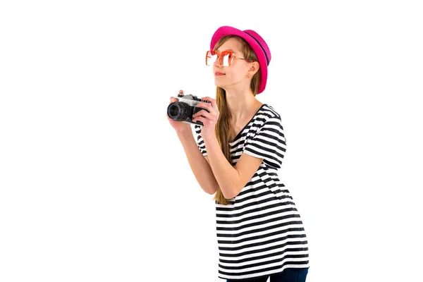 Happy Hipster Meisje Houden Vintage Camera Studio Wit Geïsoleerde Achtergrond — Stockfoto