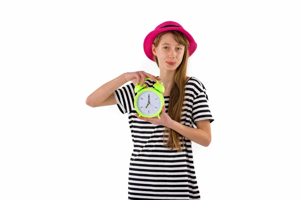 Chica Adolescente Sosteniendo Alarma Reloj Aislado Sobre Fondo Blanco Retrato — Foto de Stock