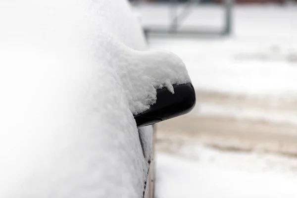 Bil Parkerad Staden Snön — Stockfoto