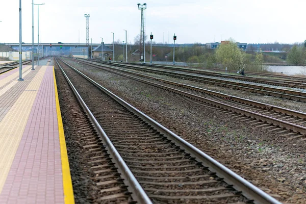 Bahngleise Der Stadt Schießen Führende Linie View Iron Rostigen Zug — Stockfoto