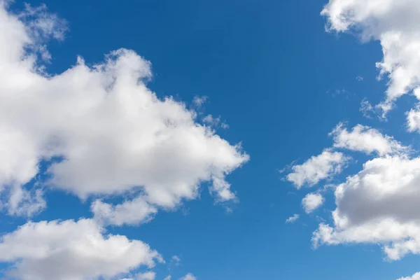 Sfondo Cielo Blu Con Nuvole Bianche Nuvolosa Giornata Sole Cumulo — Foto Stock