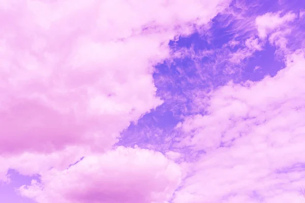 Прекрасне Драматичне Рожеве Хмарне Фіолетове Небо Фіолетовий Фільтр Тло — стокове фото