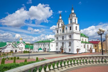 Minsk 'teki Kutsal Ruh Katedrali. Belarus 'un Ortodoks Kilisesi
