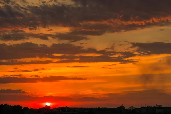 Hermoso Crepúsculo Cielo Fondo Colorido Cielo Anaranjado Rojo Atardecer — Foto de Stock