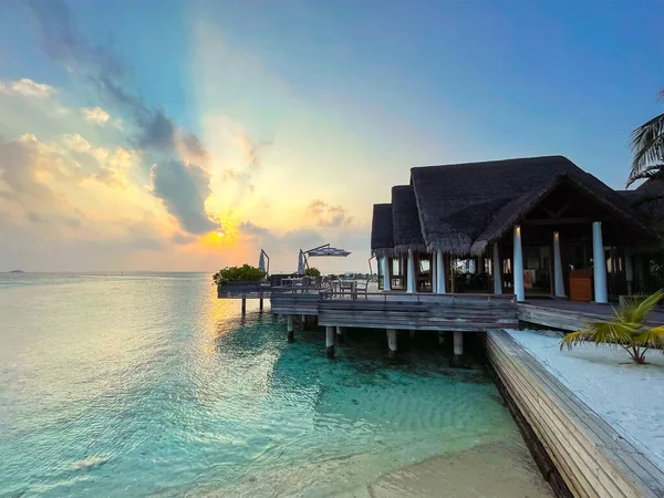 Niesamowita Tropikalna Panorama Wyspy Malediwy Piękna Plaża Lagunowe Tło Krajobrazu — Zdjęcie stockowe