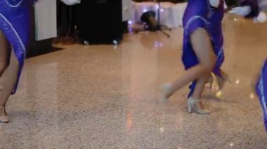 Bale ve onların dans show