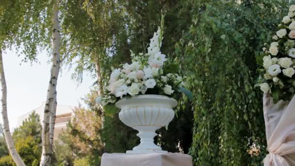 自然の花の結婚式の装飾 — ストック動画