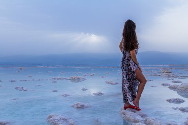 Ölü Deniz kızı