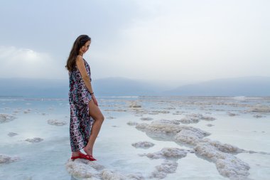 Ölü Deniz kızı