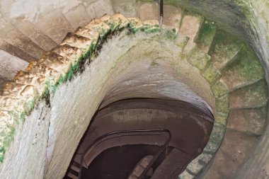 AR bahis guvrin milli park mağara