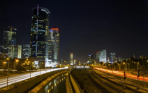 Skyline di Tel Aviv di notte — Foto Stock